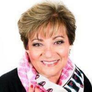 Meet your Posher, Becky